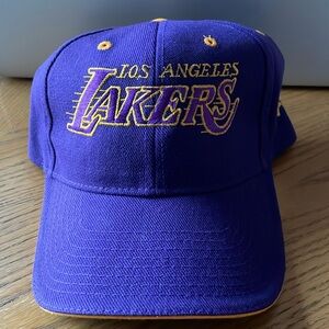 Los Angeles Lakers Cap NWOT
